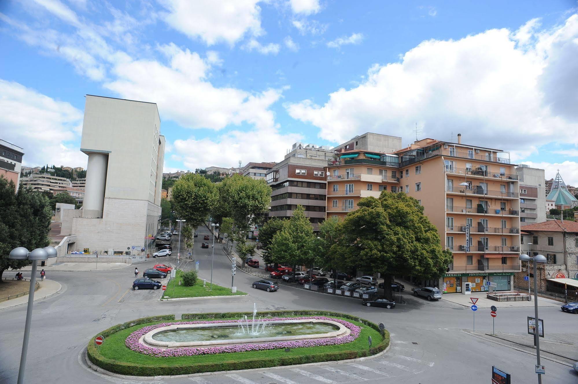 Astor 2*
